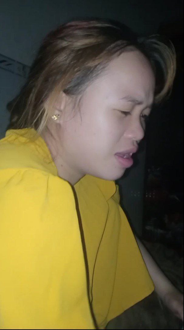 Những cô gia sư vú ngon không thích mặc áo ngực